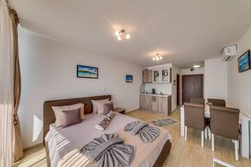 Фотографии Апарт-отели Apartcomplex Golden Bay г. Равда (Болгария) №3 Фото Апарт-отели Apartcomplex Golden Bay г. Равда 3