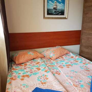 Фото номера Апартаменты с 2 спальнями Гостевой дом Guest House Markovi г. Равда 3