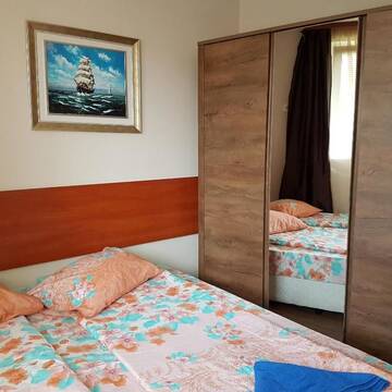 Фото номера Апартаменты с 2 спальнями Гостевой дом Guest House Markovi г. Равда 4