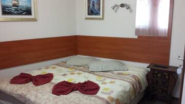 Фото номера Апартаменты с 2 спальнями Гостевой дом Guest House Markovi г. Равда 57
