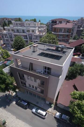 Фото Отель Ivatea Family Hotel г. Равда 1