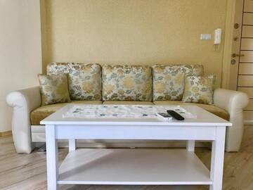 Фото номера Апартаменты с 1 спальней и балконом Апарт-отели Villa Livia - Guest Apartments г. Равда 11