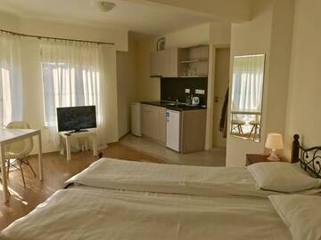 Фото номера Номер-студио с балконом и видом на море Апарт-отели Villa Livia - Guest Apartments г. Равда 4