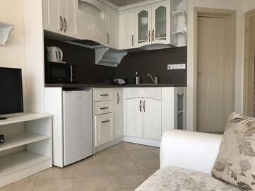 Фото номера Апартаменты с 1 спальней и балконом с видом на море Апарт-отели Villa Livia - Guest Apartments г. Равда 13