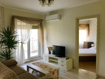 Фото номера Апартаменты с 1 спальней и балконом с видом на море Апарт-отели Villa Livia - Guest Apartments г. Равда 16