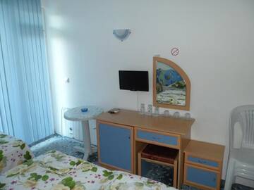 Фото номера Трехместный номер с собственной ванной комнатой Гостевой дом Sianie Guest House г. Равда 17