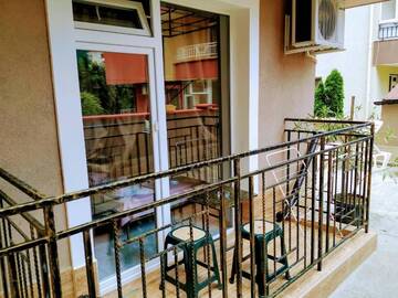Фото номера Двухместный номер с 1 кроватью и террасой Гостевой дом Dracena Guesthouse г. Равда 5
