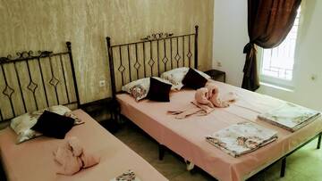 Фото номера Трехместный номер с террасой Гостевой дом Dracena Guesthouse г. Равда 5
