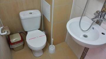 Фото номера Трехместный номер с террасой Гостевой дом Dracena Guesthouse г. Равда 6