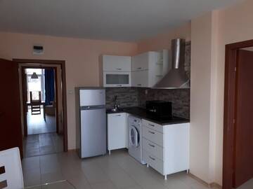Фото номера Апартаменты с 2 спальнями Апарт-отели Apart Hotel Ravda г. Равда 19