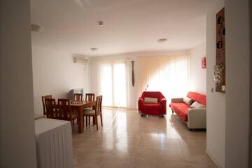Фото номера Апартаменты с 1 спальней Апарт-отели Marina Cape Vacation Complex г. Равда 3
