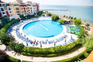 Фотографии Апарт-отели Marina Cape Vacation Complex г. Равда (Болгария) №1 Фото Апарт-отели Marina Cape Vacation Complex г. Равда 1