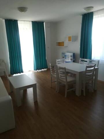 Фото номера Апартаменты с видом на море Апарт-отели Apartment Rutland г. Равда 9