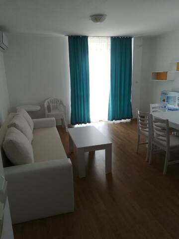 Фото номера Апартаменты с видом на море Апарт-отели Apartment Rutland г. Равда 10