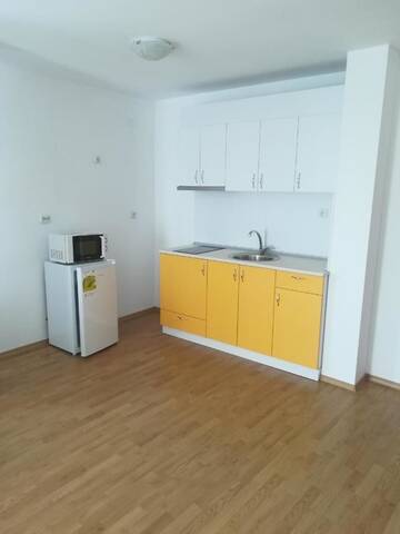 Фото номера Апартаменты с видом на море Апарт-отели Apartment Rutland г. Равда 5