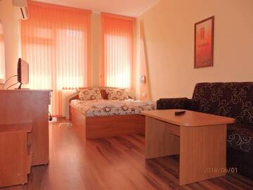 Фото номера Двухместный номер с балконом Гостевой дом Guest house Napoli г. Равда 11