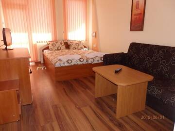Фото номера Двухместный номер с балконом Гостевой дом Guest house Napoli г. Равда 14
