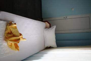 Фото номера Трехместный номер Гостевой дом Zoya Guest House г. Равда 21