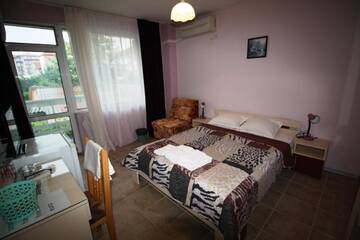 Фото номера Двухместный номер с 1 кроватью Гостевой дом Zoya Guest House г. Равда 14